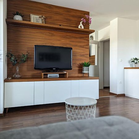 Domen'S Cozy Rentals Kranj Exterior photo